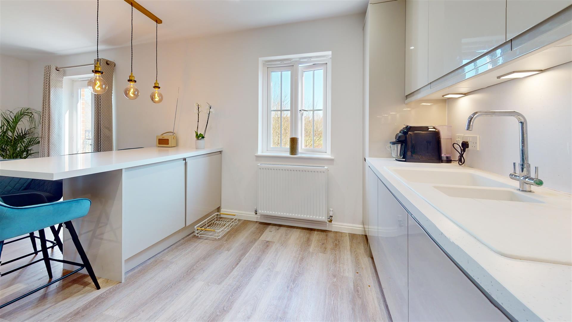 Harlow Crescent, Oxley Park, Milton Keynes
